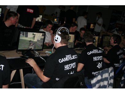 HGspot slavi Dan video igara : )