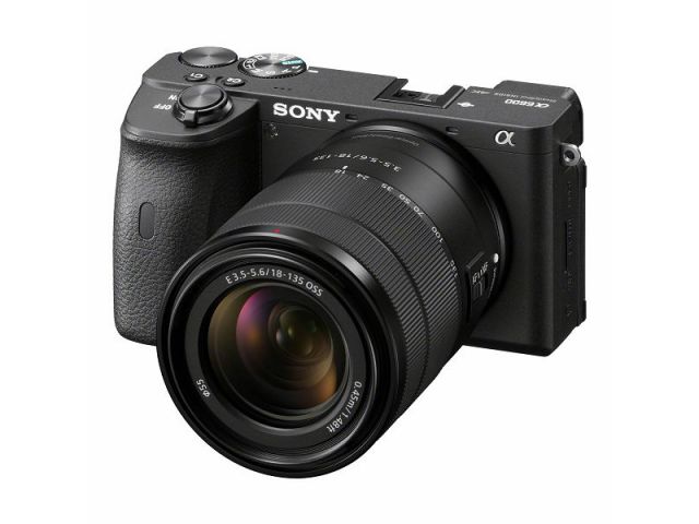 Fotoaparat SONY ILCE-6600 body + objektiv 18-135mm