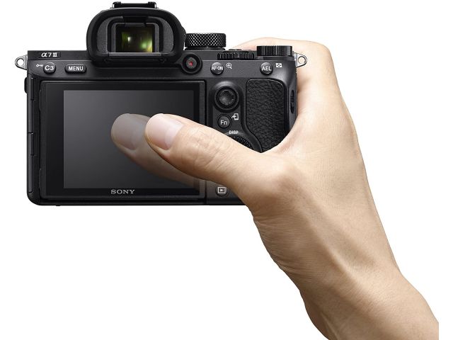SLR fotoaparat SONY Alpha ILCE-7M3B, 24.2MP/4K HDR/3