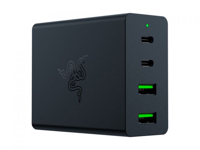 Kućni punjač RAZER USB-C 130W GaN, 2x USB Type-C 100W, 2x USB-A 18W, crni